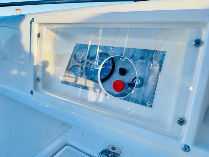 Perfect Salinity Yacht Photos Pics 