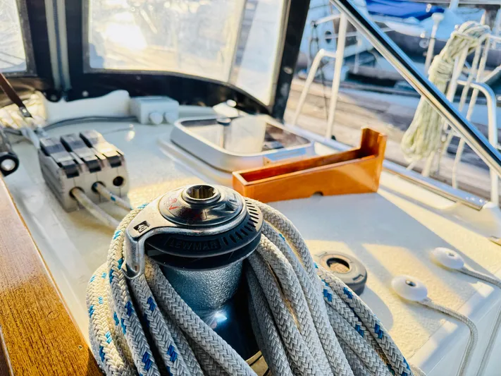 Perfect Salinity Yacht Photos Pics 