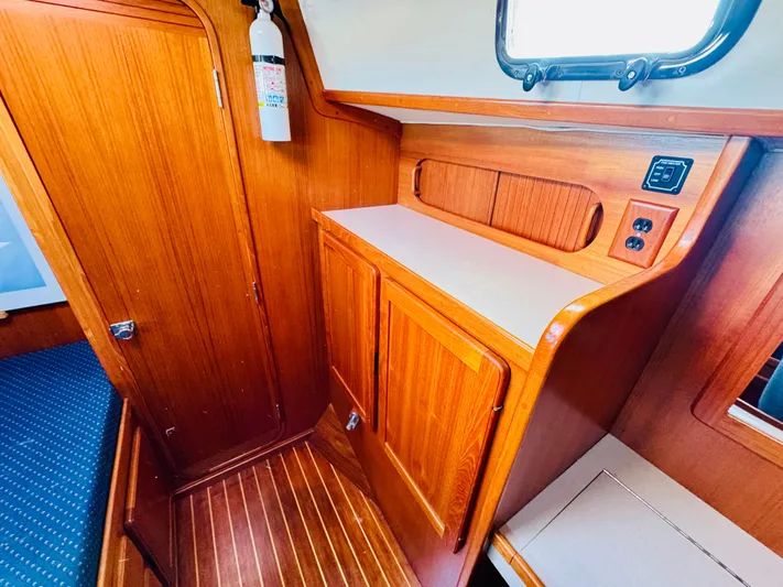 Perfect Salinity Yacht Photos Pics 