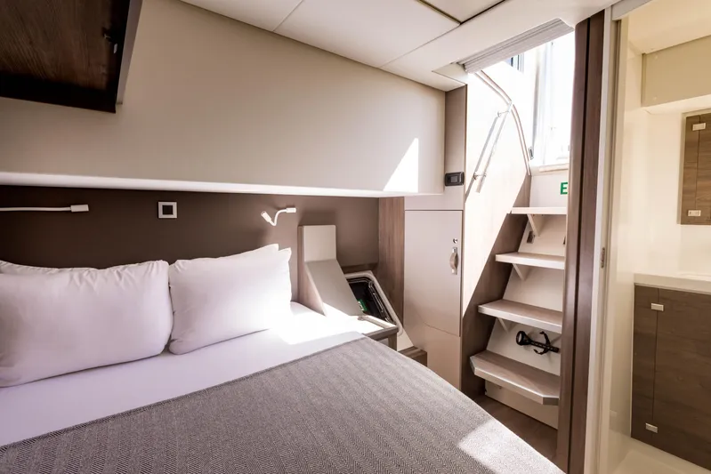 Sea Fox Yacht Photos Pics 