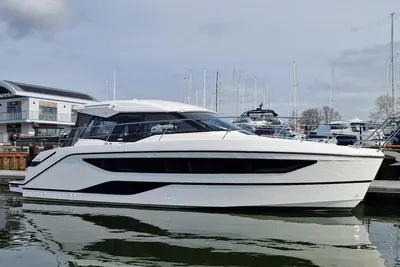 2024 Bavaria SR36 HT
