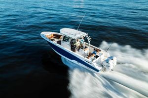 2023 Wellcraft 302 Fisherman