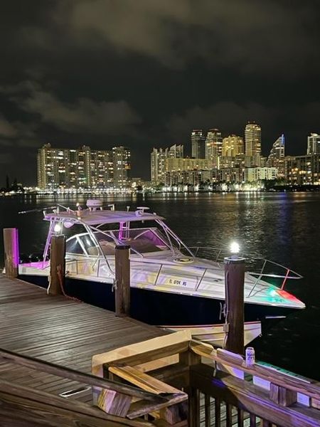 2008 Fountain 38 Sportfish Cruiser