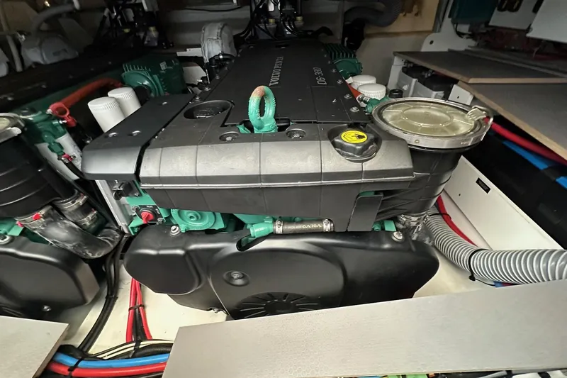 Heidibal 11 Yacht Photos Pics Engine compartment of a 2021 Beneteau Gran Turismo 40 yacht.