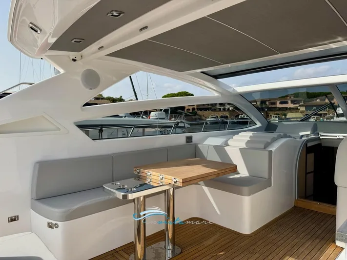  Yacht Photos Pics Airon Marine 50 tavolo pozzetto