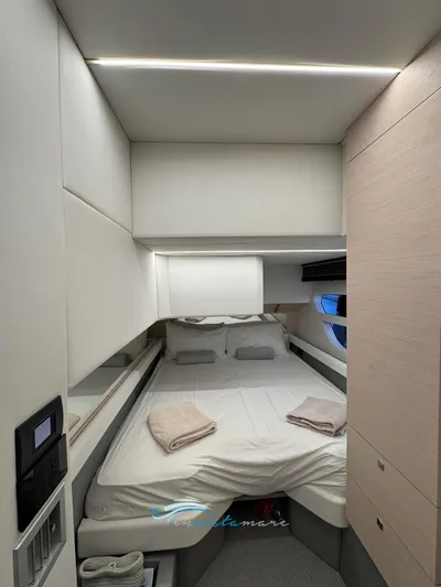  Yacht Photos Pics Airon Marine 50 camera matrimoniale