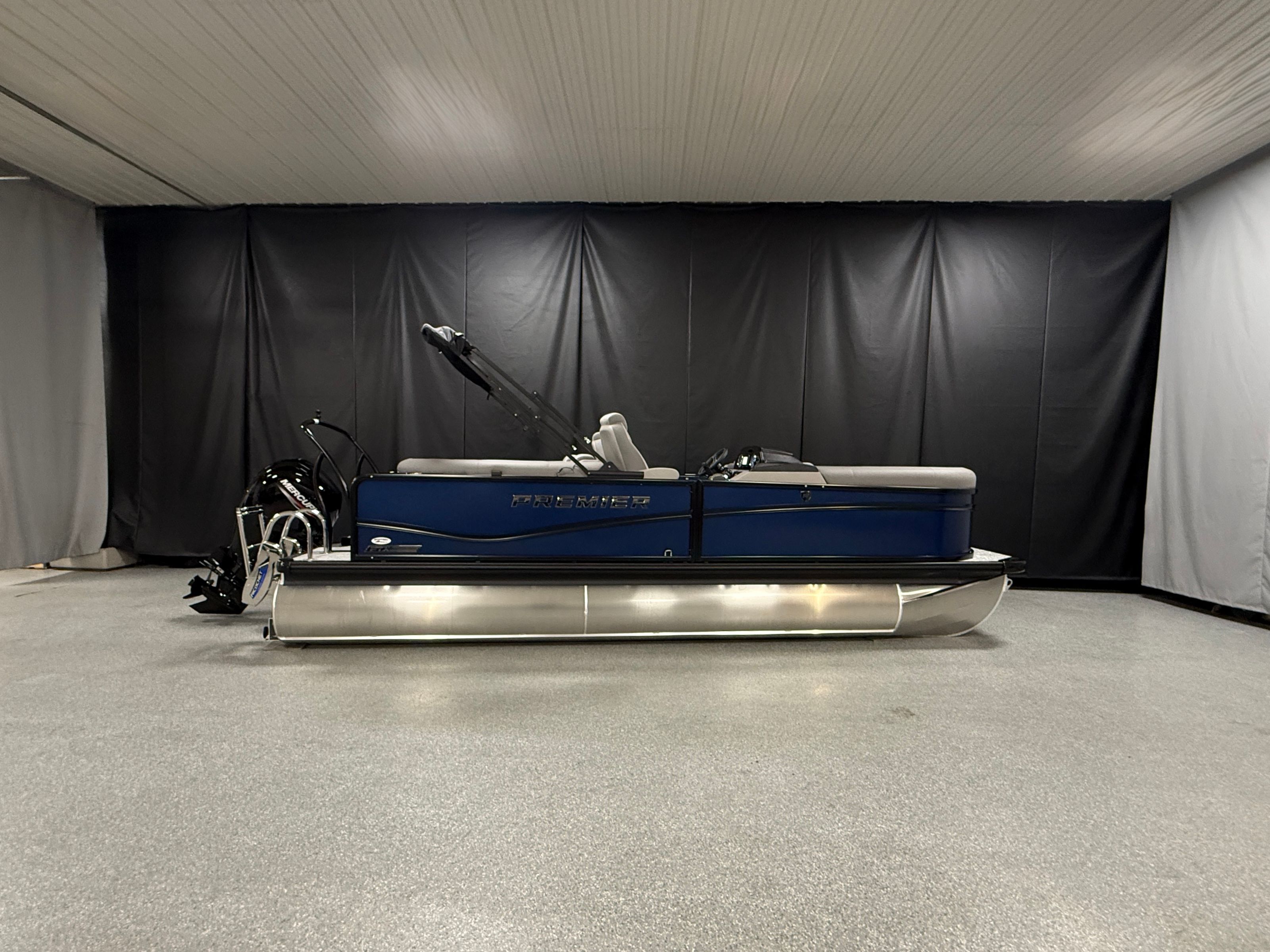 Premier 210SUNSATION