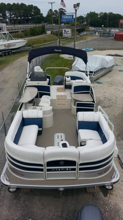2014 Premier 260 Grand View