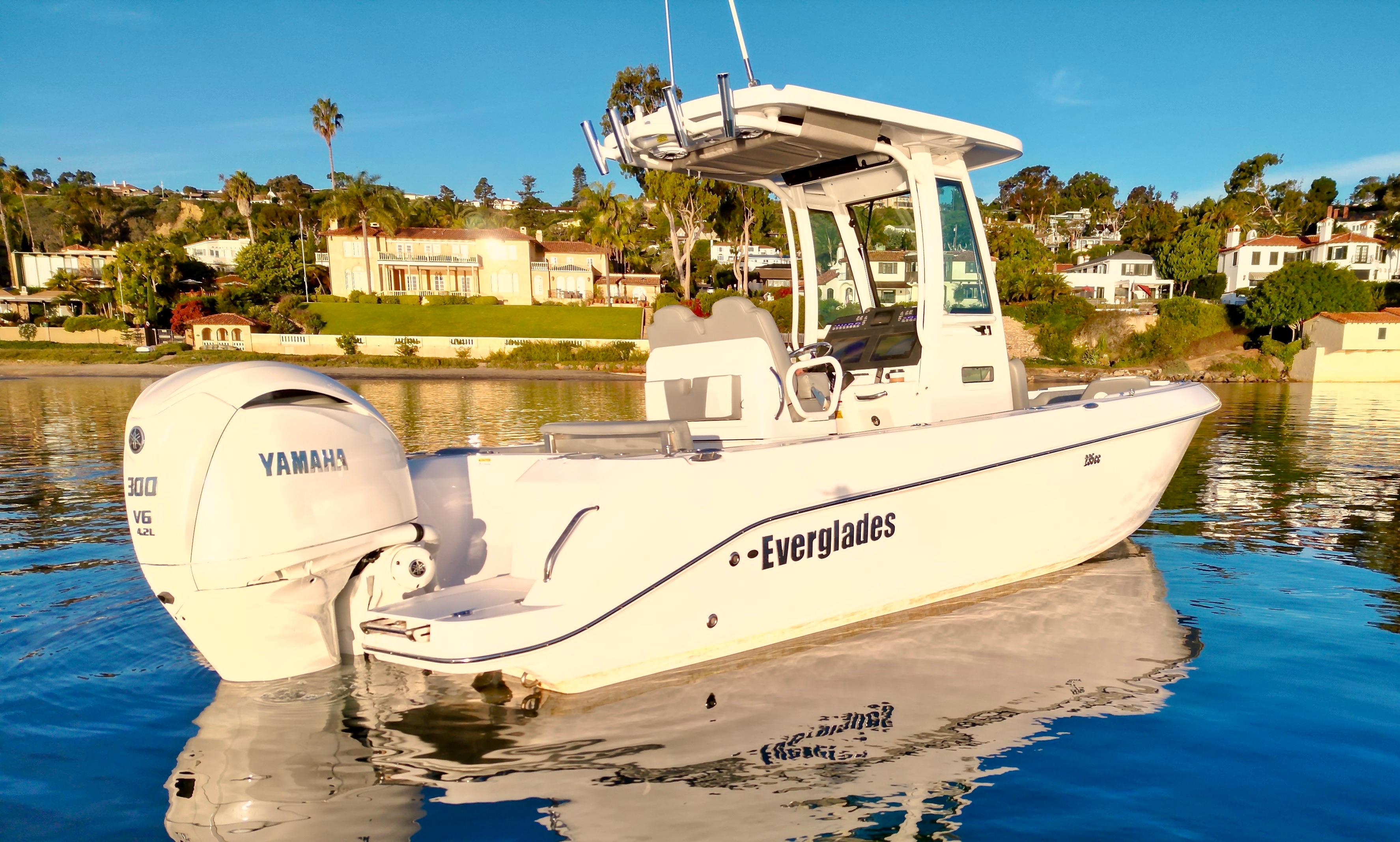 Everglades 315 Center Console boats for sale YachtWorld