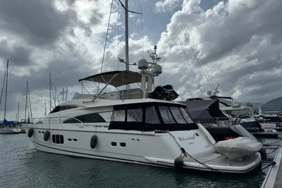 2010 Fairline Squadron 78