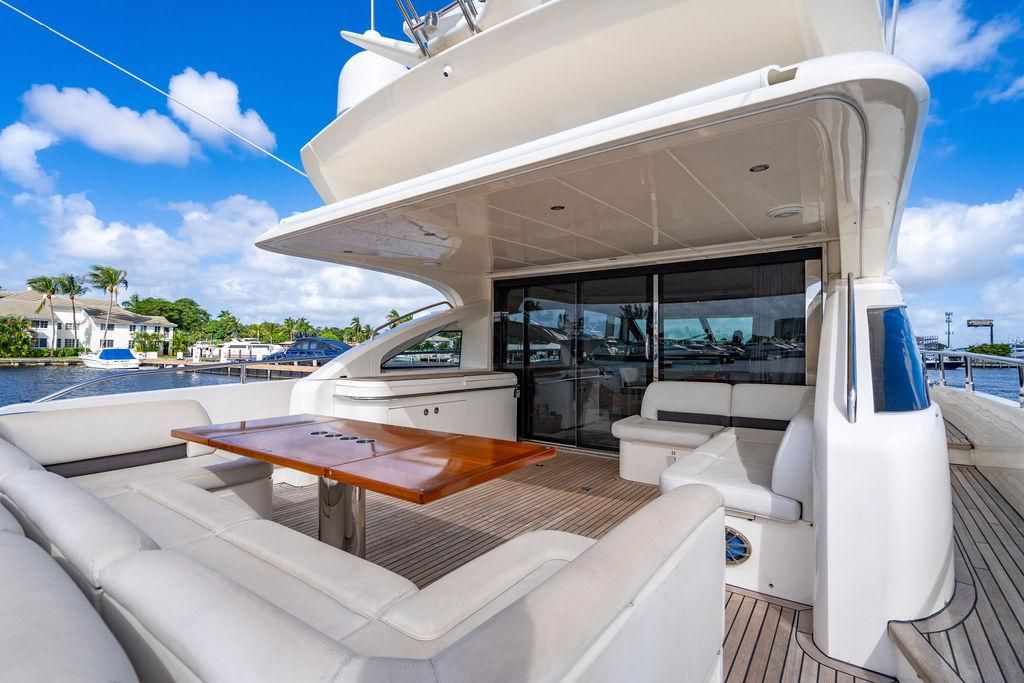 2010 Princess 78 