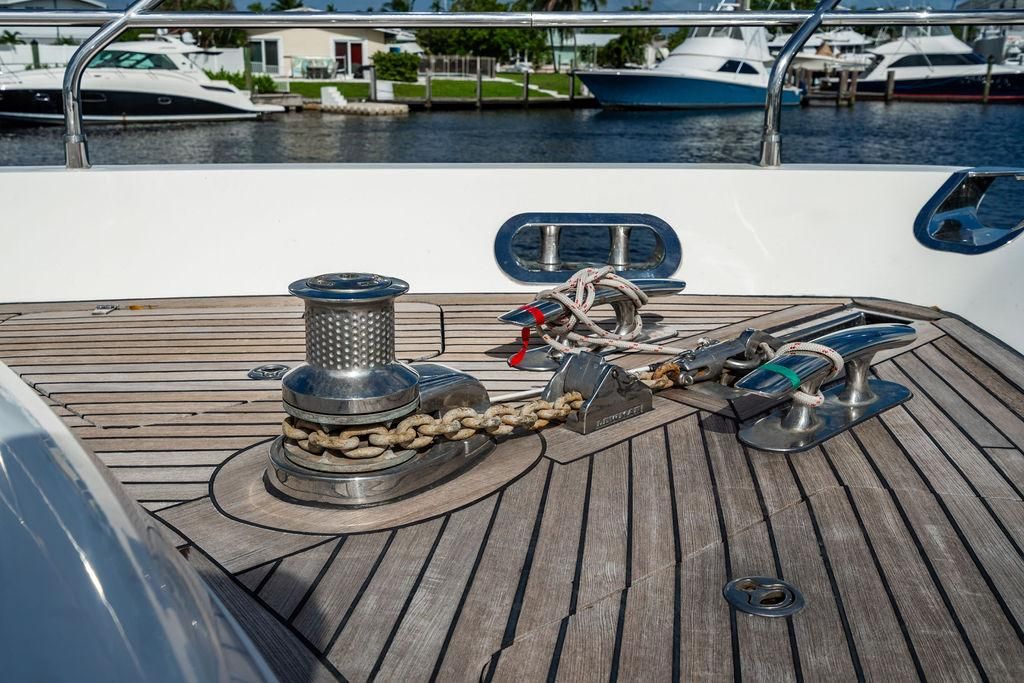 2010 Princess 78 