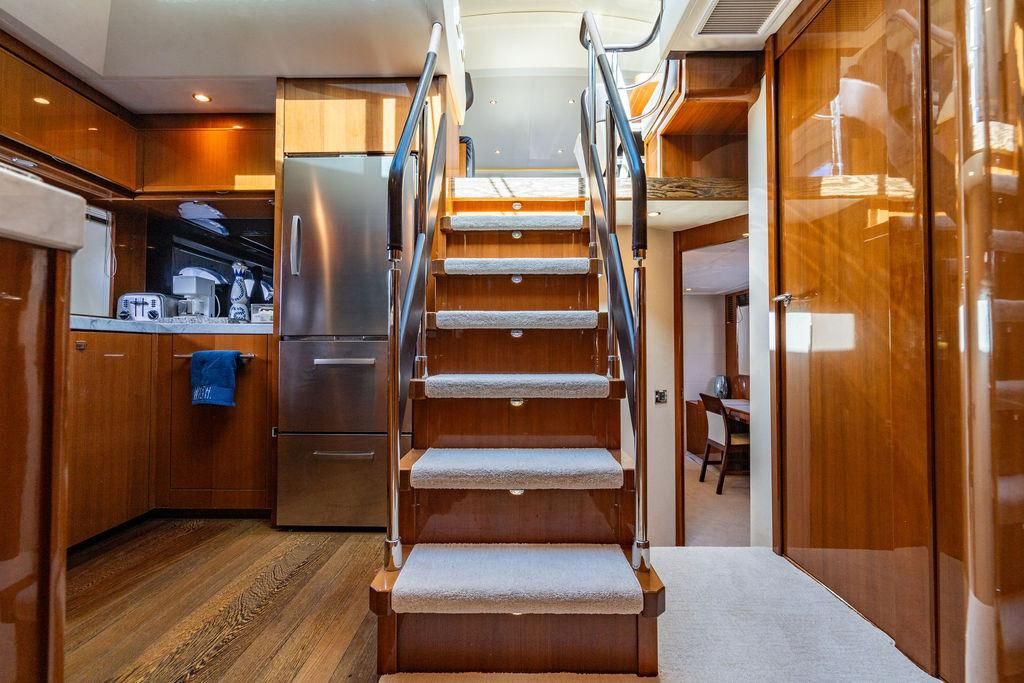 2010 Princess 78 