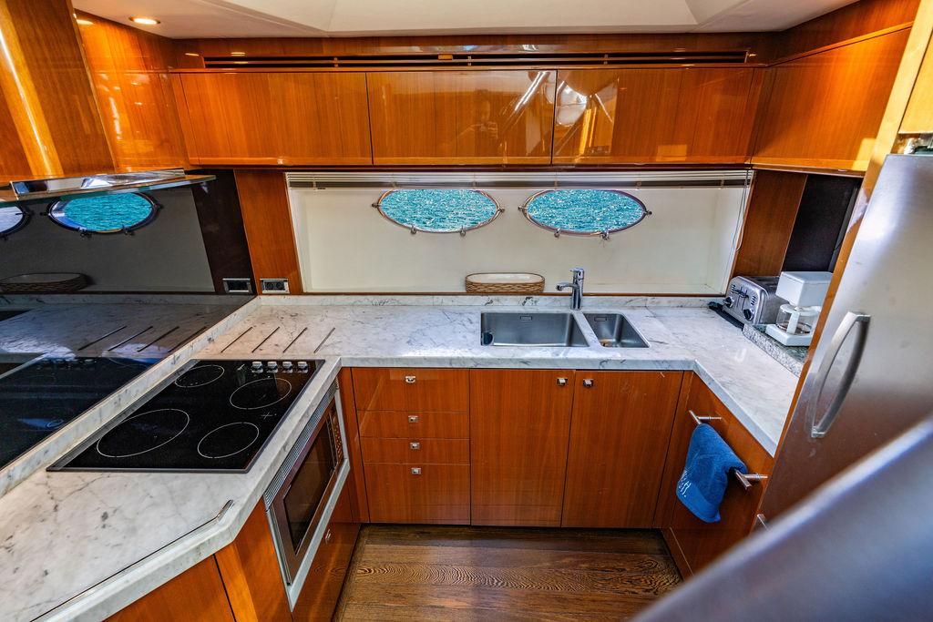 2010 Princess 78 