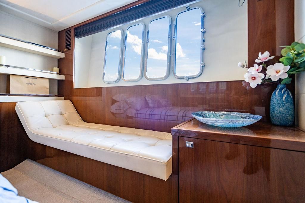 2010 Princess 78 
