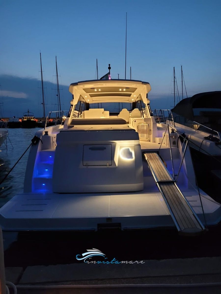 2019 Azimut 47 
