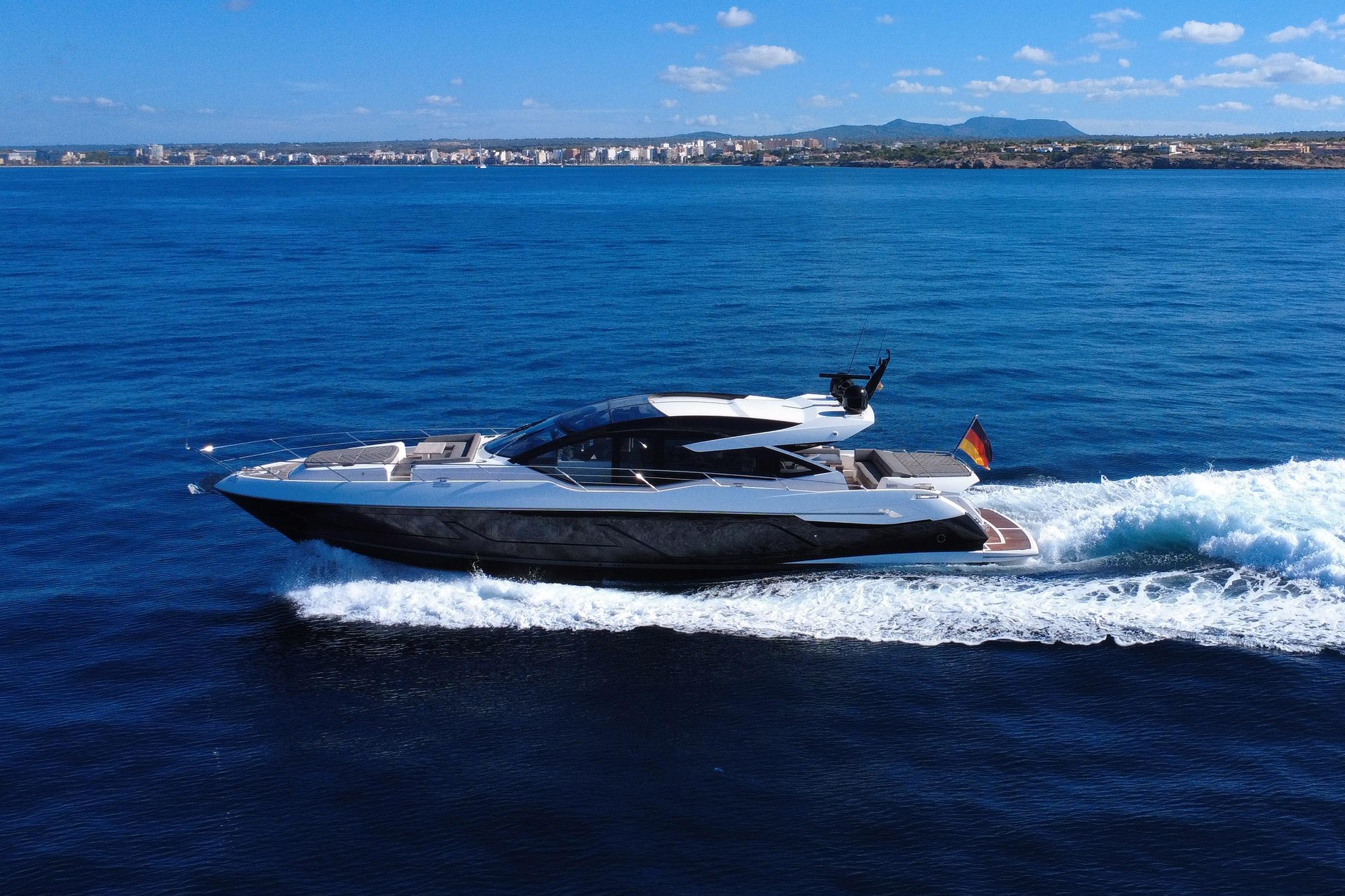 2023 Sunseeker Predator 74 XPS