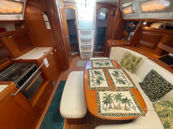 Grand Cru Yacht Photos Pics 