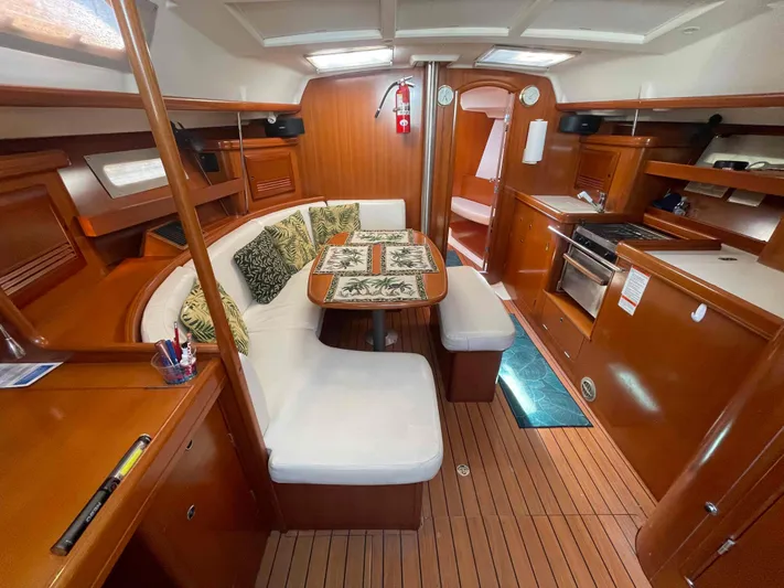 Grand Cru Yacht Photos Pics 