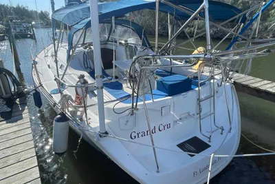 Beneteau 393