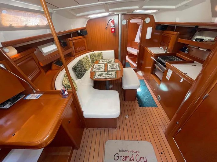 Grand Cru Yacht Photos Pics 