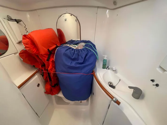 Grand Cru Yacht Photos Pics 