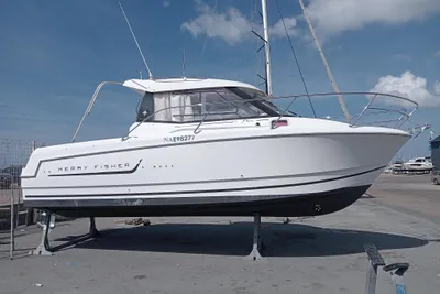 2012 Jeanneau MERRY FISHER 755 CROISIERE