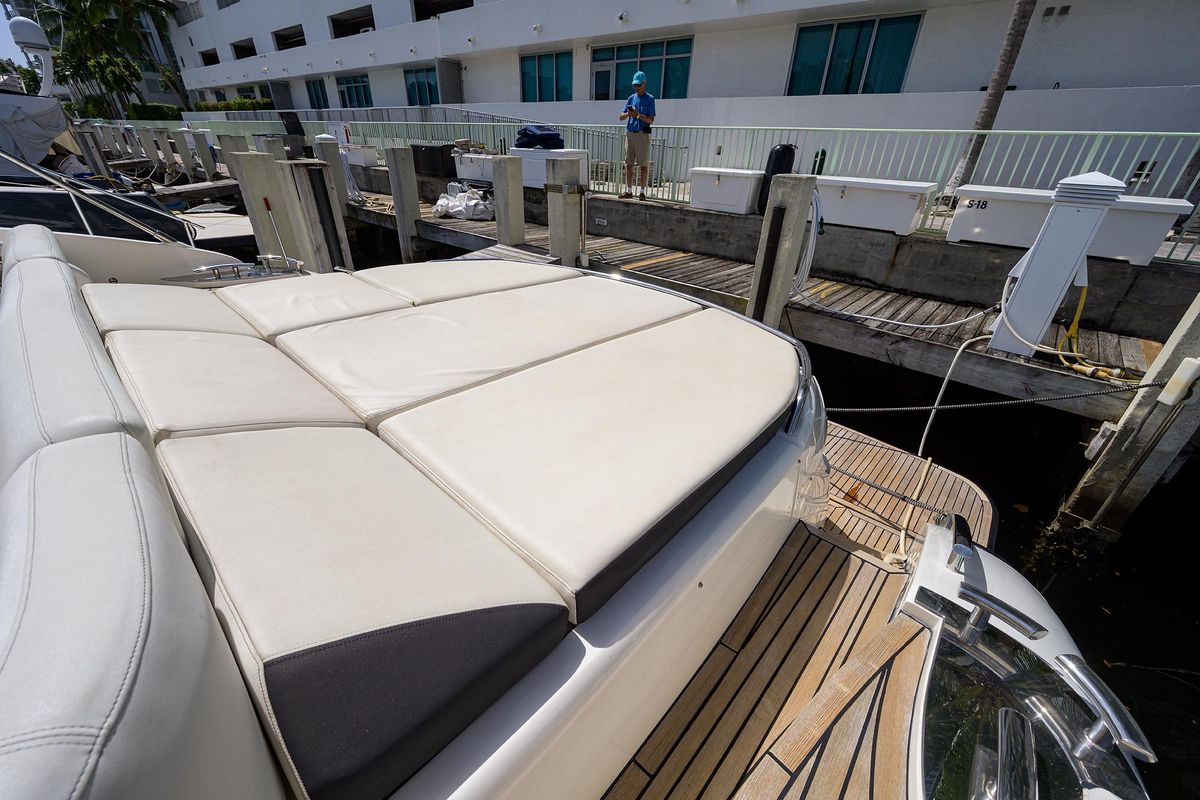 2013 Princess 62 