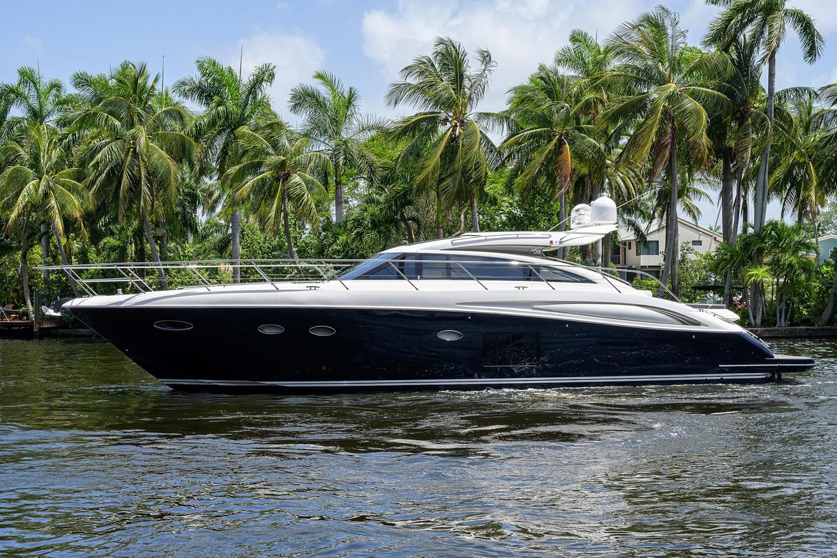 2013 Princess 62 