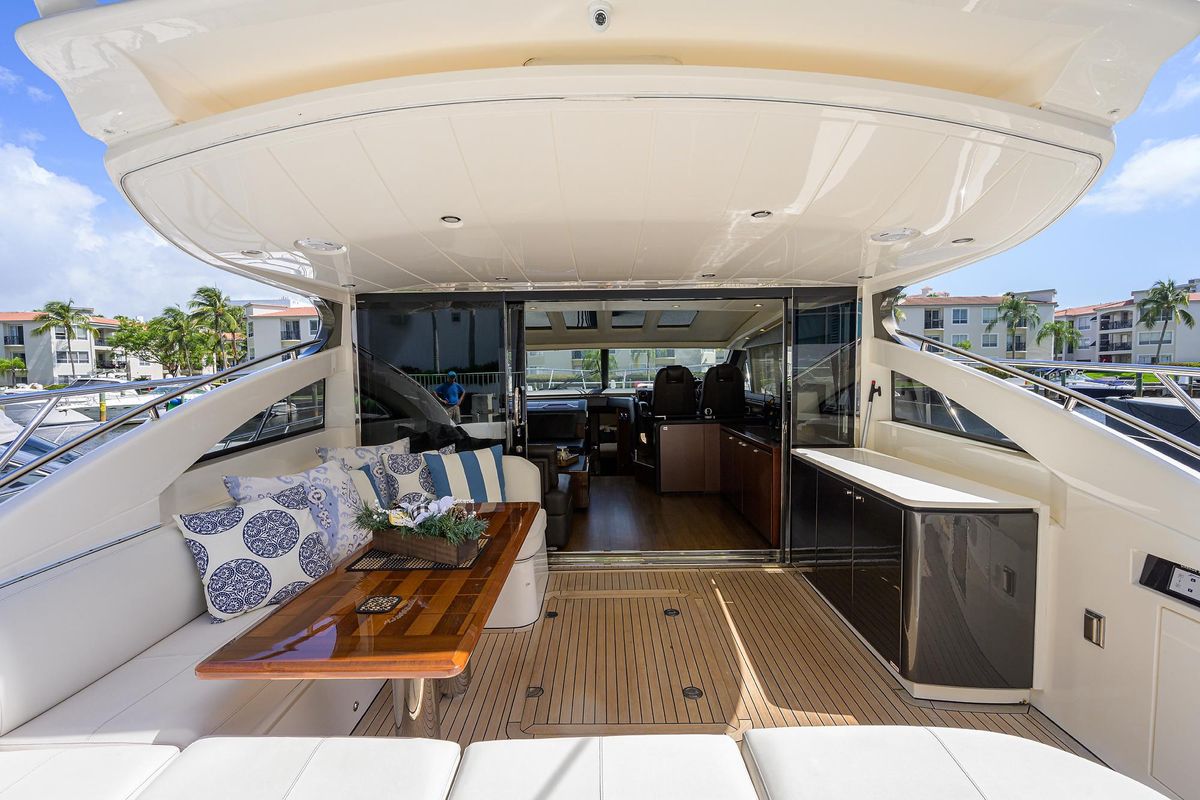 2013 Princess 62 