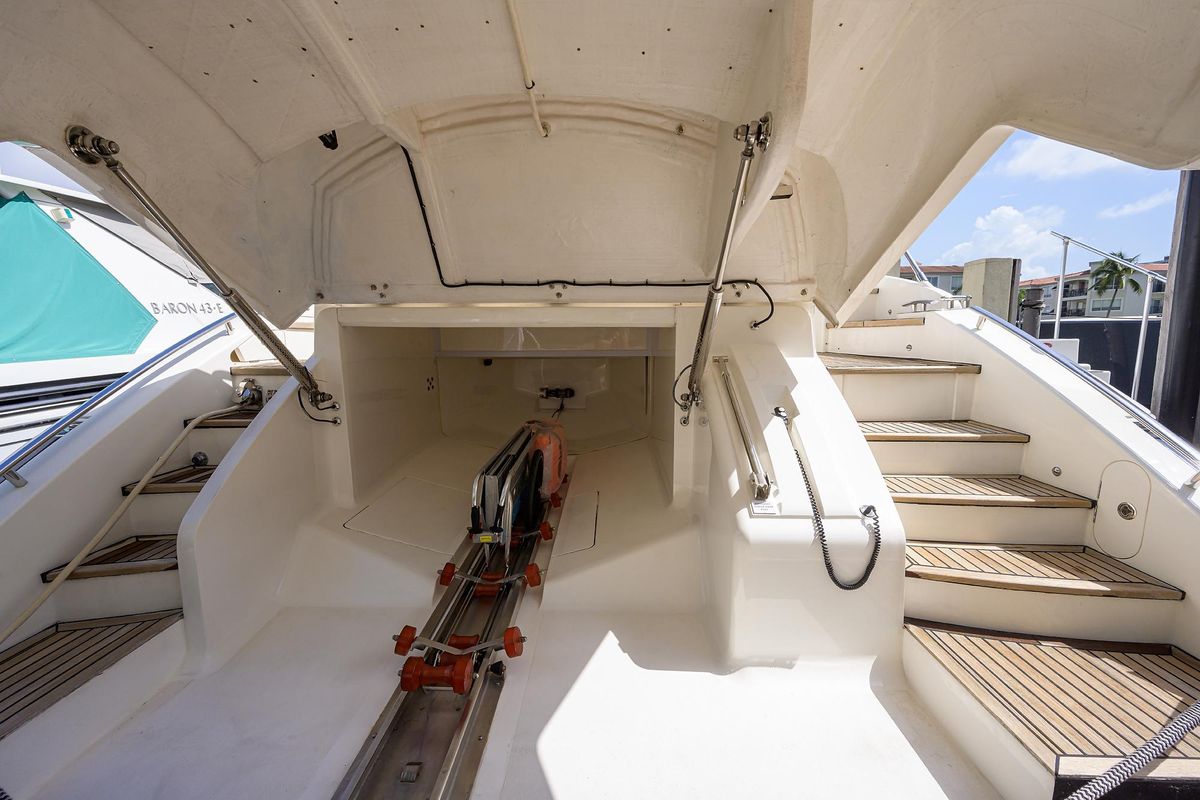 2013 Princess 62 