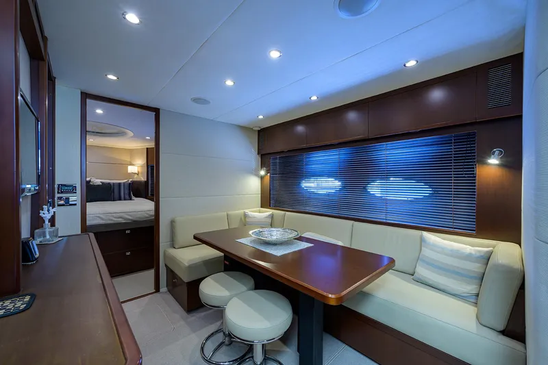  Yacht Photos Pics Princess V62 -