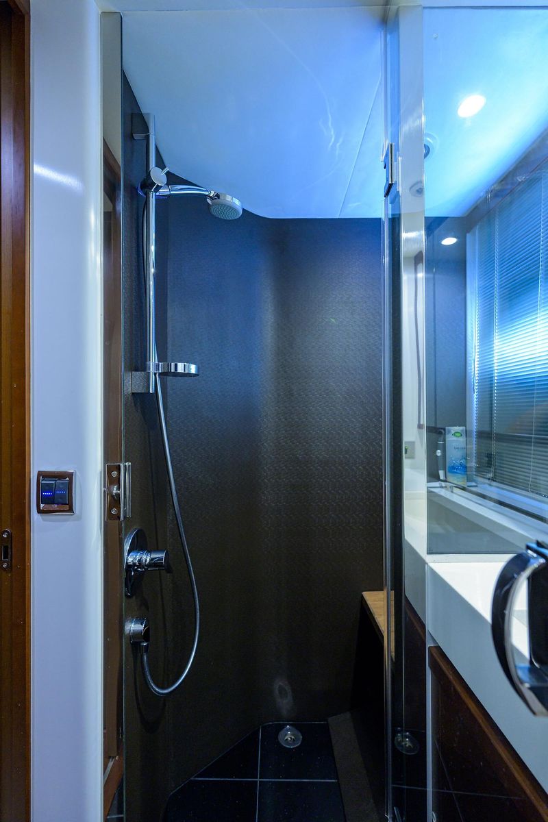 2013 Princess 62 
