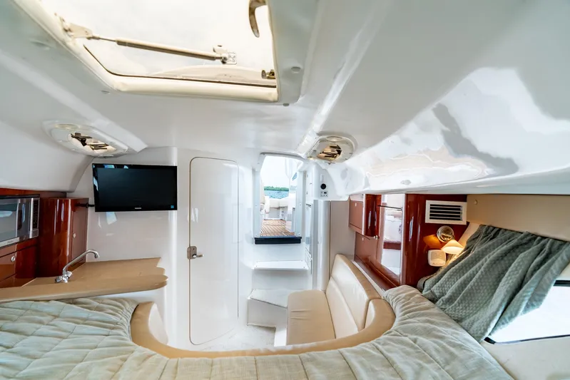  Yacht Photos Pics 2012 Intrepid - Cabin