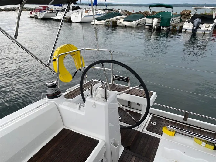 Rock Chalk Yacht Photos Pics Starboard Helm