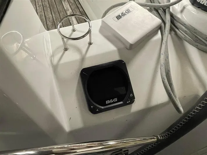 Rock Chalk Yacht Photos Pics B&G  Multifunction Display