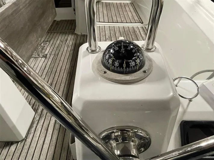 Rock Chalk Yacht Photos Pics Starboard Side Compass