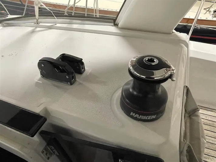 Rock Chalk Yacht Photos Pics Starboard Cabin Top Winch