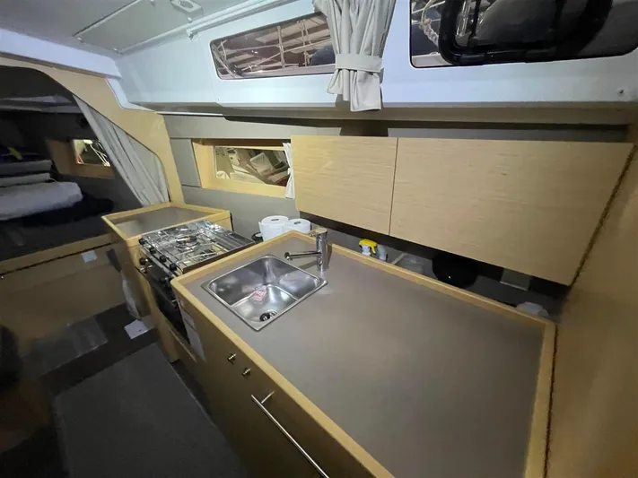 Rock Chalk Yacht Photos Pics Galley