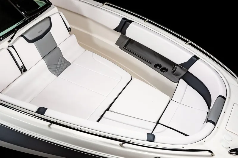  Yacht Photos Pics 2023-Chaparral-300-OSX-MarineMax