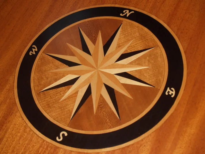  Yacht Photos Pics Dinette Bling