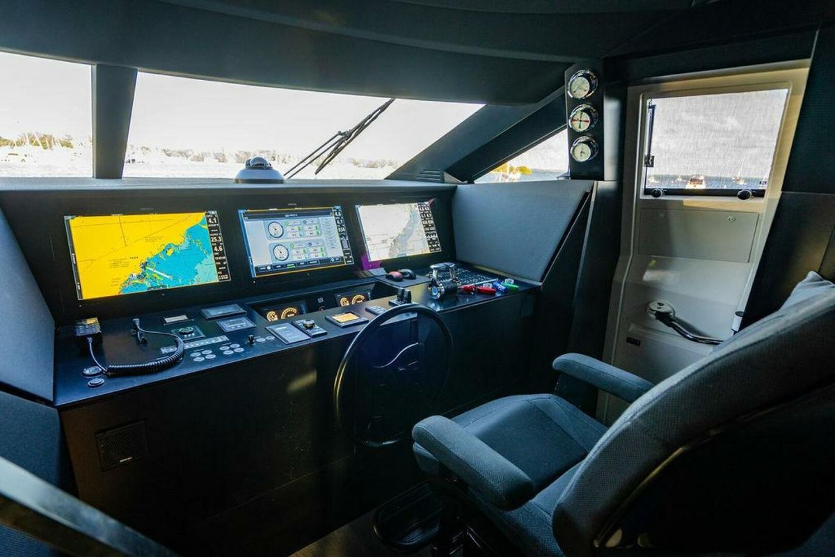 2018 Ferretti Yachts 85 