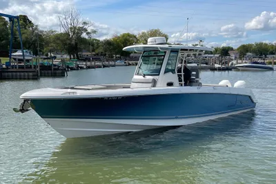 Boston Whaler 330 Outrage