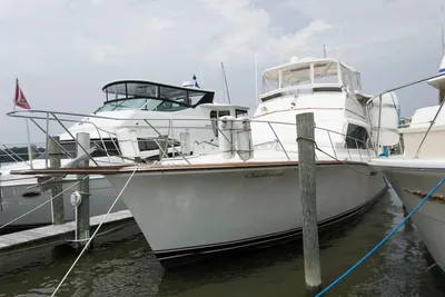 Ocean Yachts 46 Sunliner