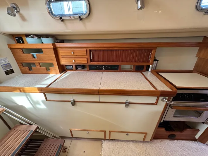 The Ginger-lee Yacht Photos Pics 