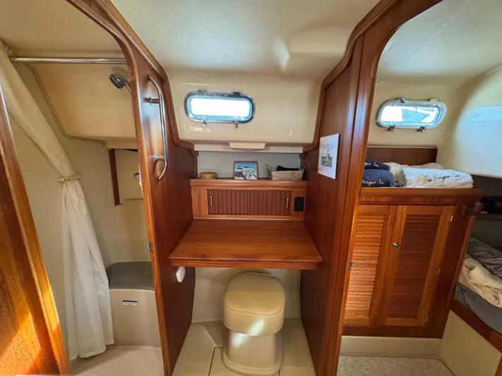 The Ginger-lee Yacht Photos Pics 