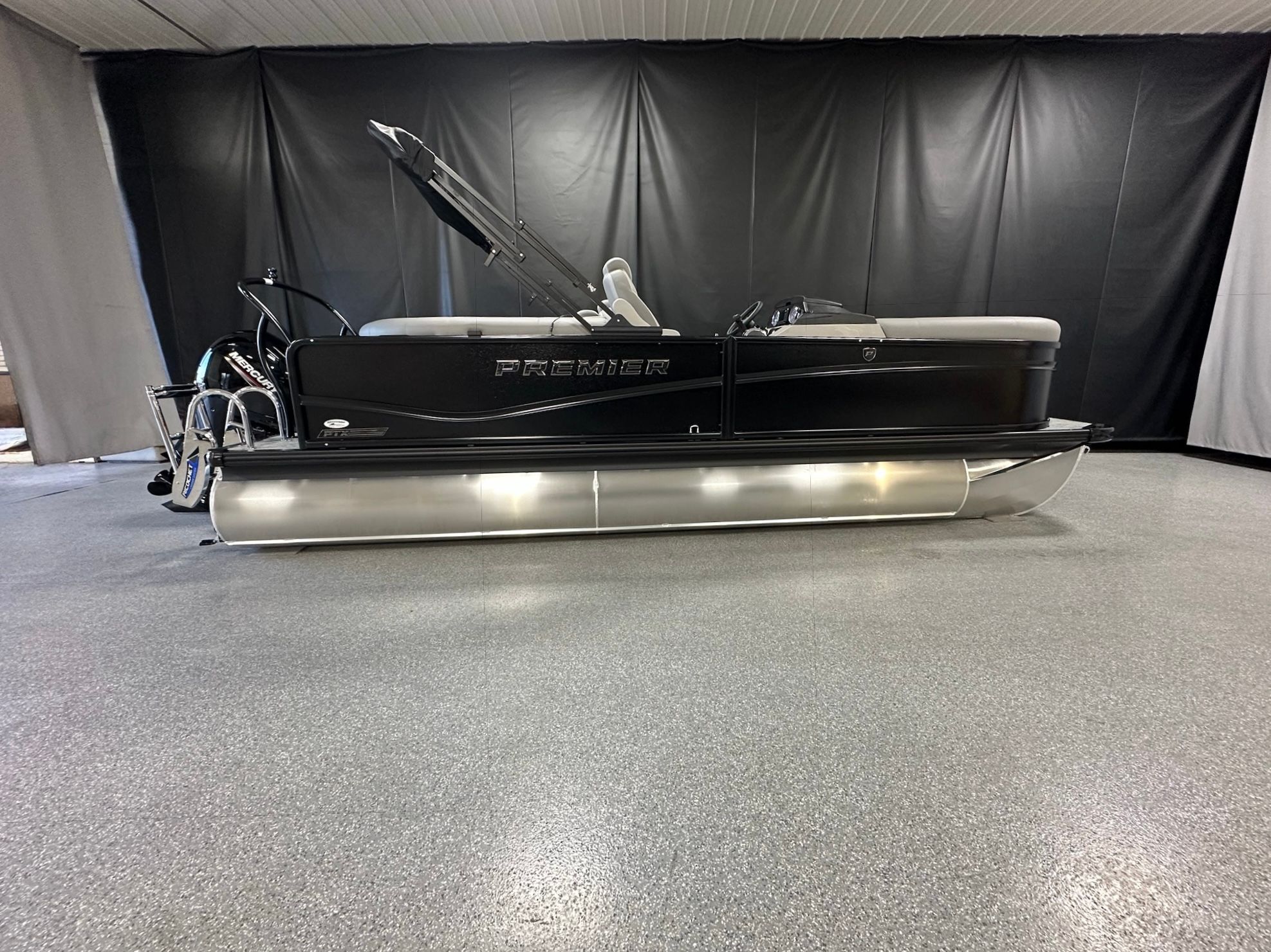 Premier 210SUNSATION