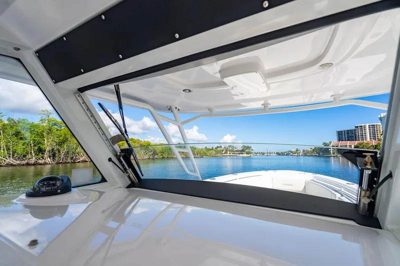 Blue Sky Yacht Photos Pics 