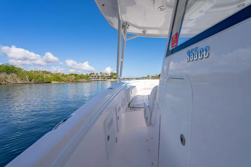 Blue Sky Yacht Photos Pics 