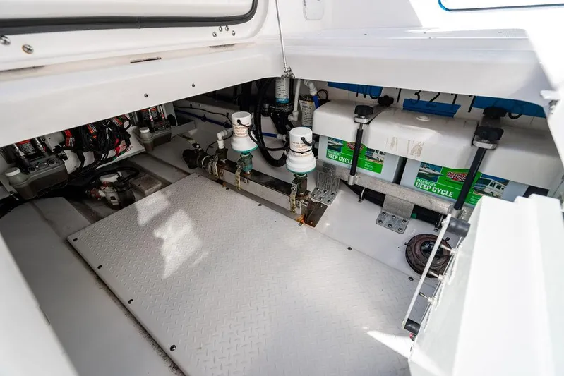 Blue Sky Yacht Photos Pics 